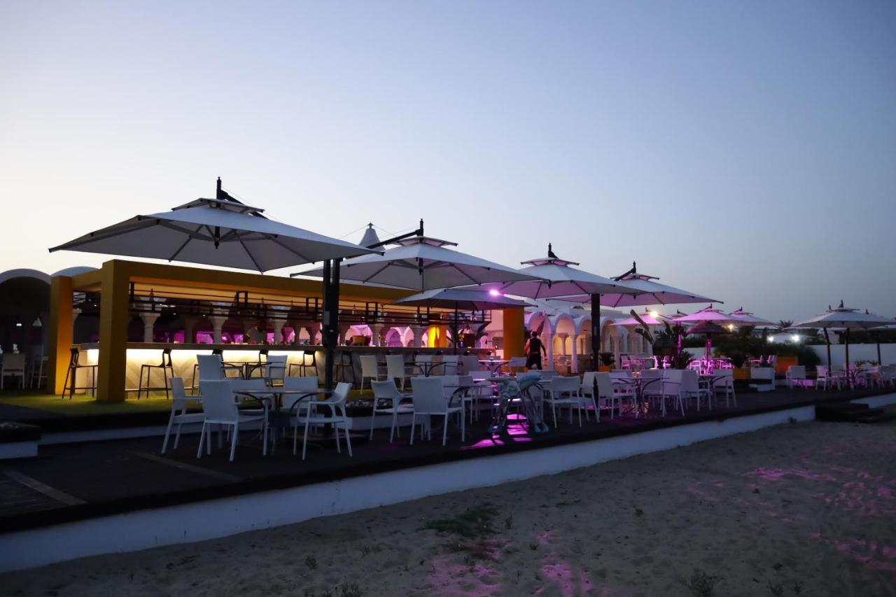 The Mirage Resort & Spa Hammamet Exterior foto Beach bar in Rimini